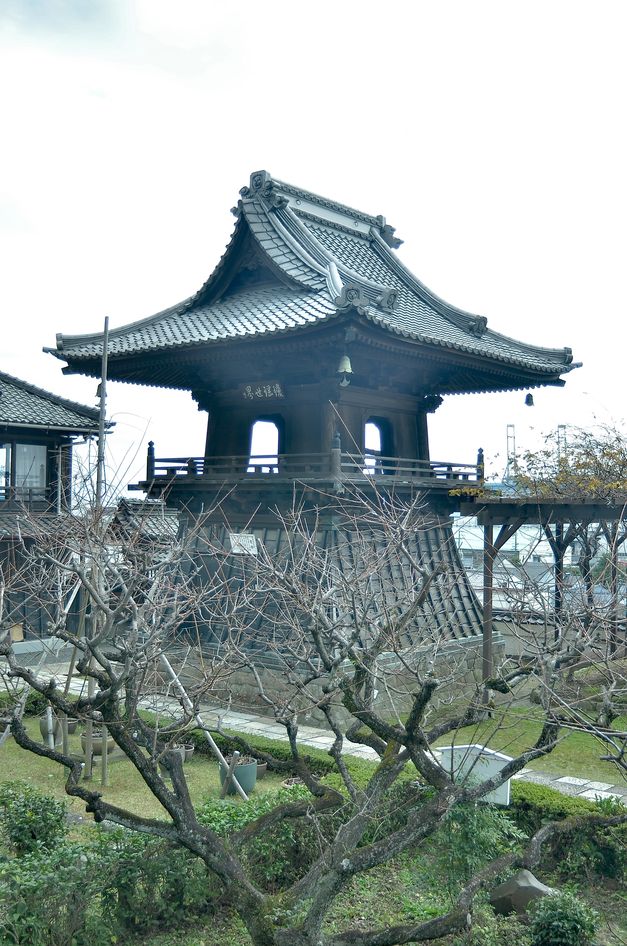 清見興国禅寺の鐘つき堂